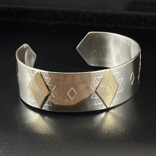 Vintage Geometric Design Bracelet with 14k Overlay